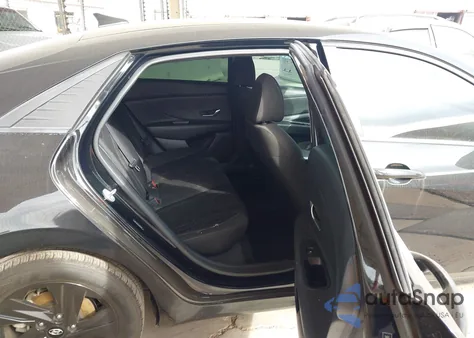 2021 Hyundai Elantra Sel from USA, damaged, VIN 5NPLM4AG5MH052382